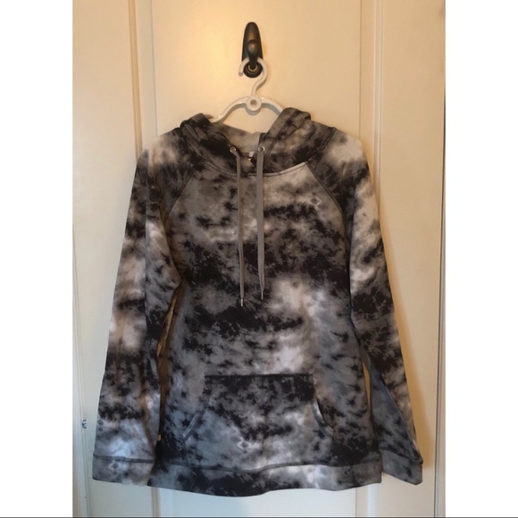 Ardene Sweater - NWOT - Picture 3 of 3